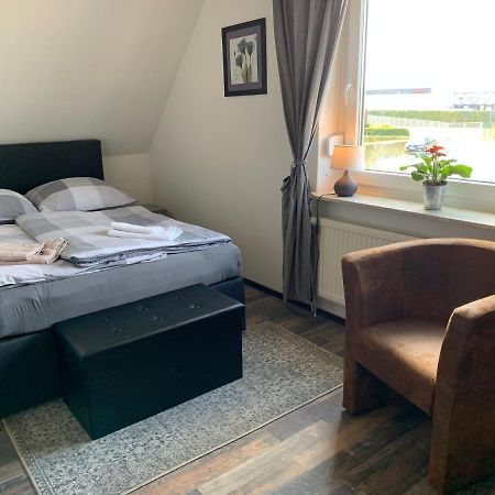 Privates Ferienzimmer An Der Nordsee Husum (Schleswig-Holstein) Exterior foto