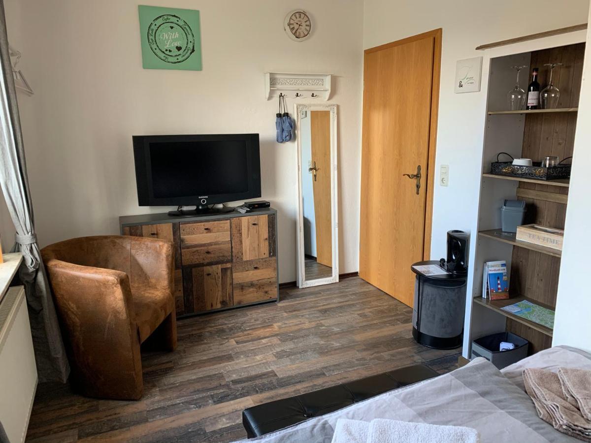 Privates Ferienzimmer An Der Nordsee Husum (Schleswig-Holstein) Exterior foto