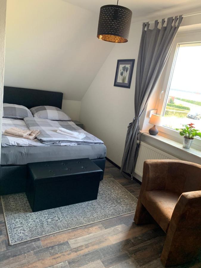 Privates Ferienzimmer An Der Nordsee Husum (Schleswig-Holstein) Exterior foto